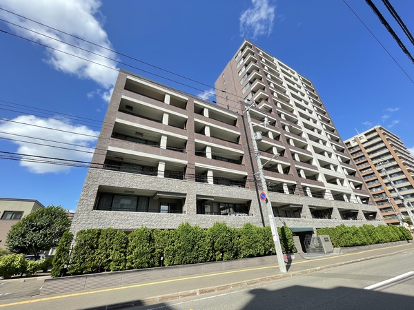 【住友シティハウス円山北3条】外観