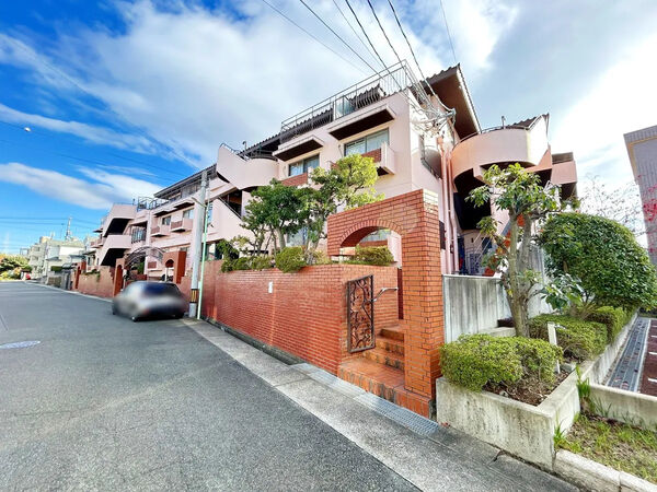 【廻間公園南マンション】外観