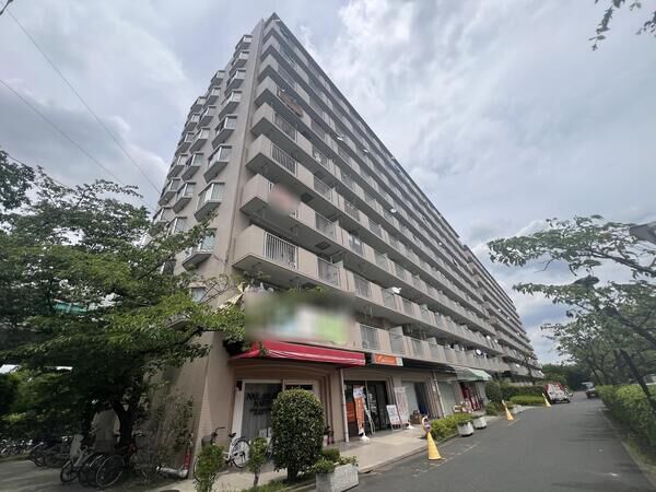 【ライオンズマンション大宮指扇】外観