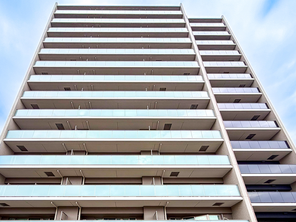 【ジオ阪急淡路】外観