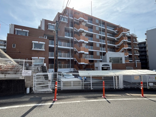 【グランシティ市ヶ尾】外観