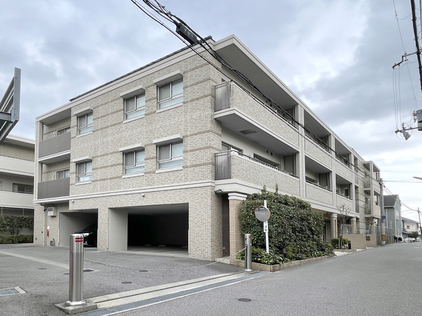 【ワコーレ須磨潮見台レジデンス】外観