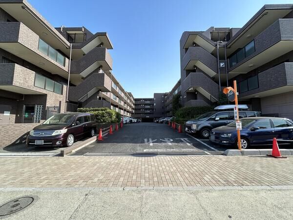 【ライオンズガーデン桜台】外観3