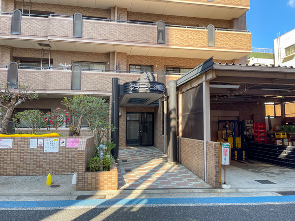 【ワコーレプラージュ須磨】エントランス 【ワコーレプラージュ須磨】エントランス