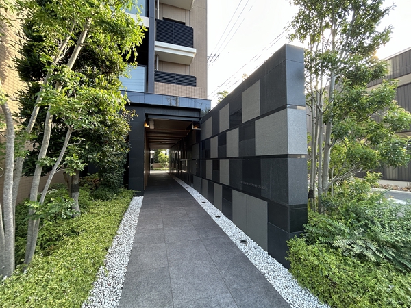 【オープンレジデンシア御器所】エントランス