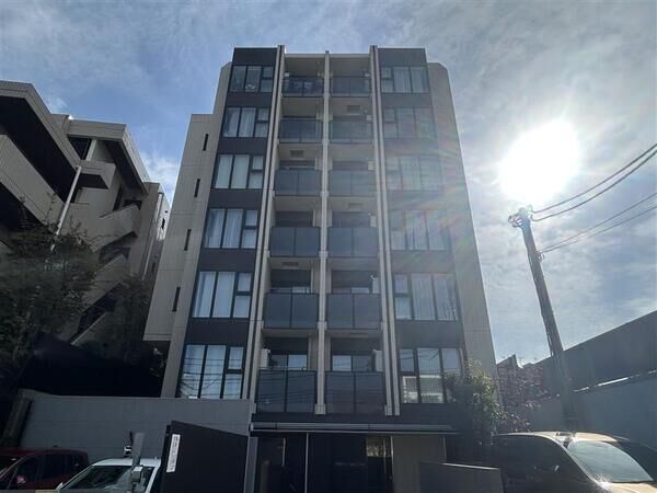 【エクセレントシティ自由が丘Ⅱイルミナ】外観