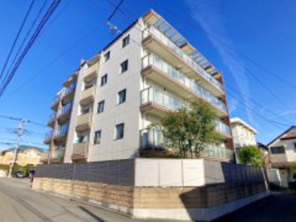 【ベルジュール東府中Ⅱ】外観