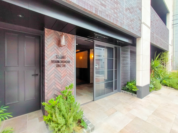 【グラサージュ横濱桜木町クロスコア】エントランス