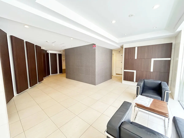 【ベルドゥムール東京八丁堀】エントランスロビー1