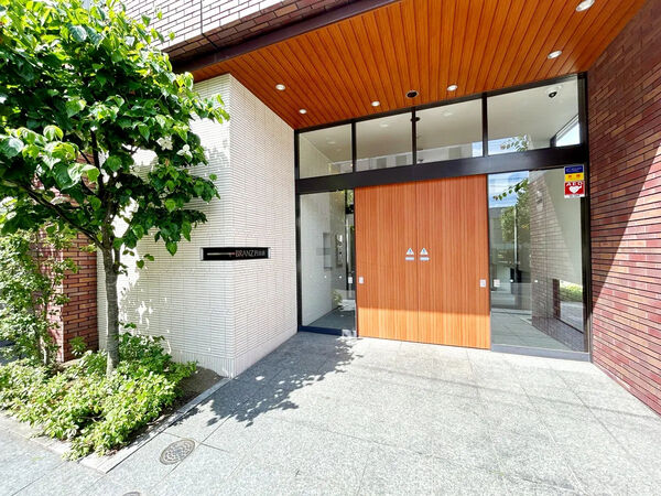 【ブランズ円山南】エントランス１