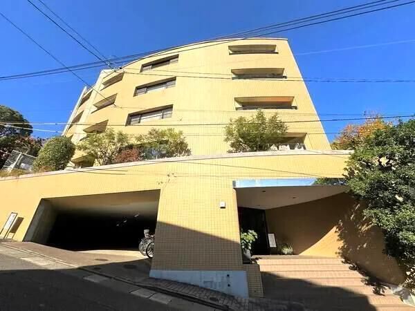 【ソピア平尾山荘】外観