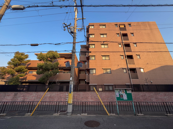 【コスモ花園ロイヤルガーデン】外観