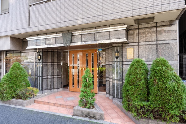 【エクセレント新宿文化センター通り】エントランス 【エクセレント新宿文化センター通り】エントランス