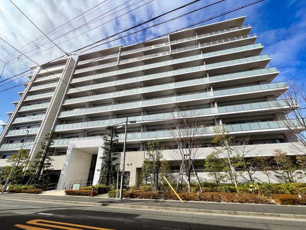 【エムズシティ神宮前】外観