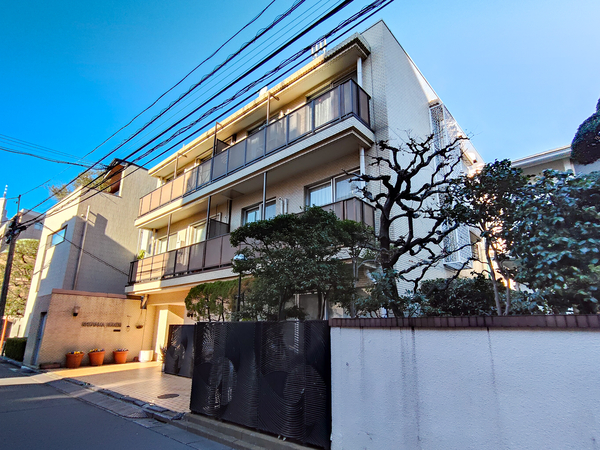 【塩山ホームズ】外観