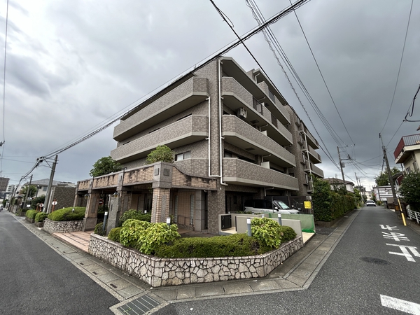 【コスモ大宮宮原ロイヤルフォルム】外観