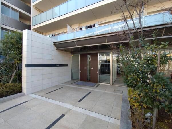 【オーベル東林間レジデンス】エントランス