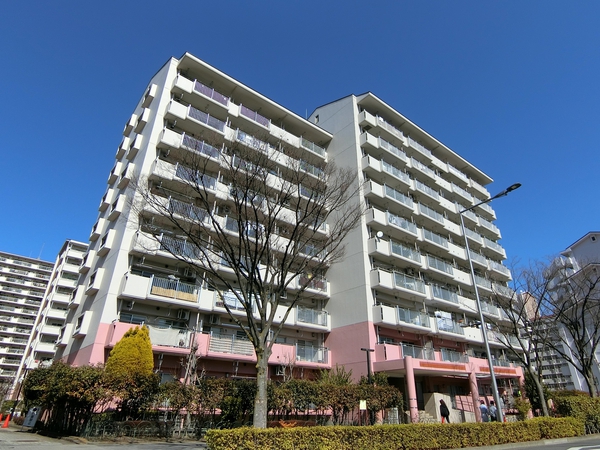 【けやき通り北八番館】外観