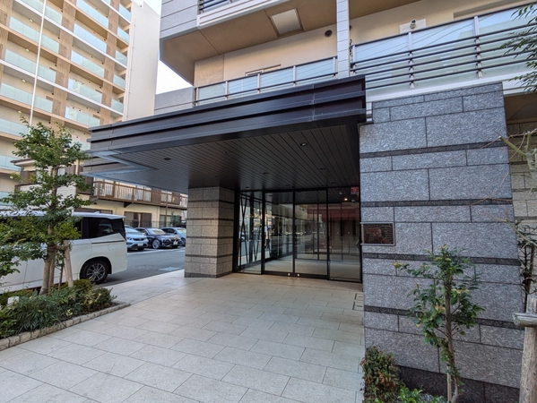 【クリオ藤沢セントラルマークス】エントランス