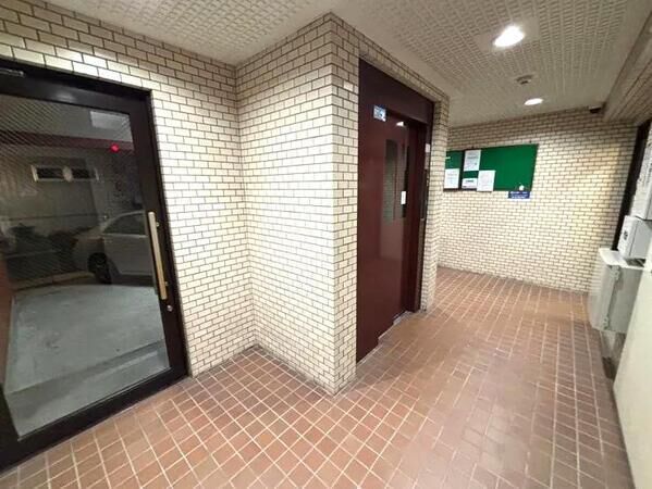 【エルグランデ黄金】エントランス２