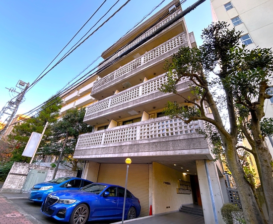 【ナリ田園調布】外観