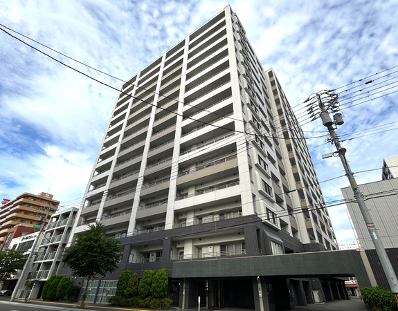 【クリーンリバーフィネス大通東】外観