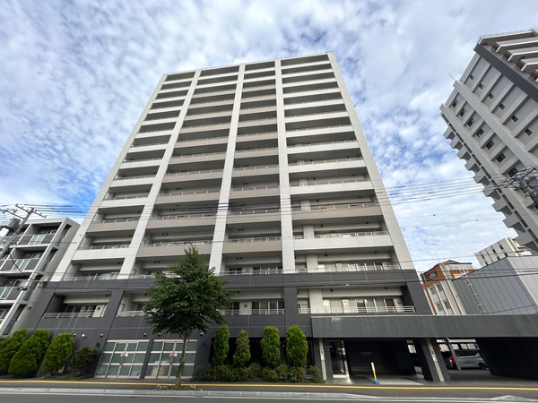 【クリーンリバーフィネス大通東】外観