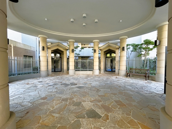 【パークシティ牛田】エントランス 【パークシティ牛田】エントランス