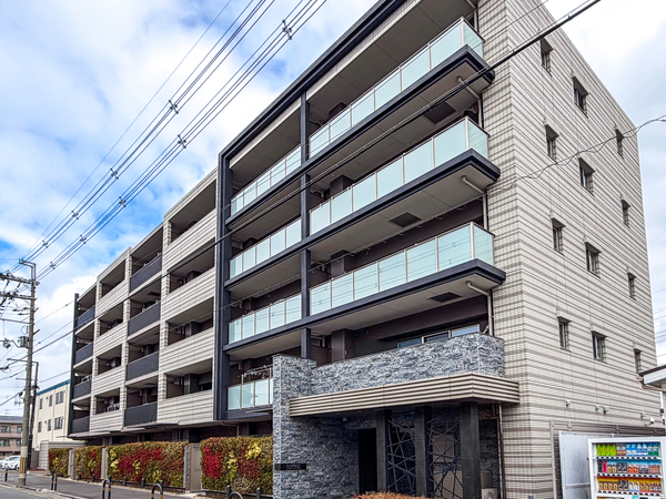 【ディモア茨木千里丘】外観