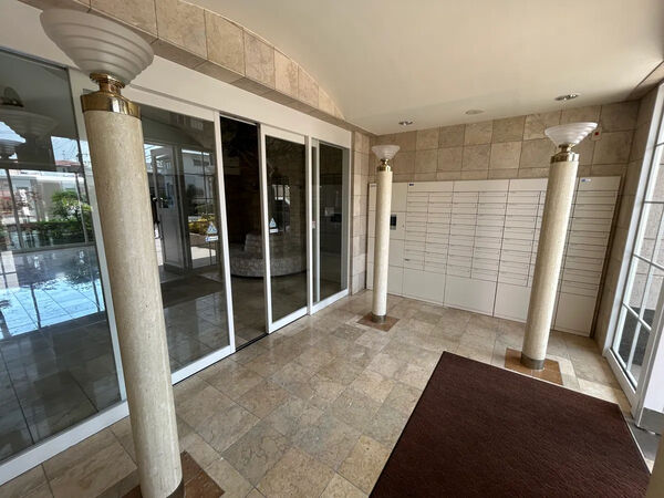 【アーサー春日パラシオ】エントランス 【アーサー春日パラシオ】エントランス