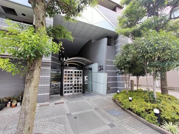 【グランドメゾン千駄木一番館】エントランス 【グランドメゾン千駄木一番館】エントランス