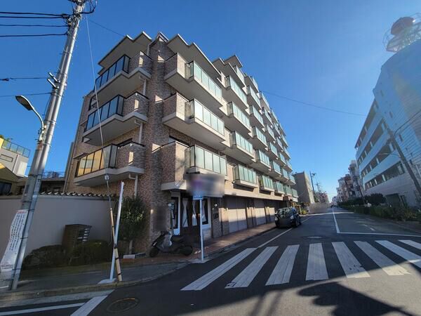 【朝日千鳥町マンション】外観