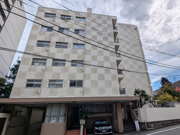 【シャトー市ケ谷】外観 【シャトー市ケ谷】外観