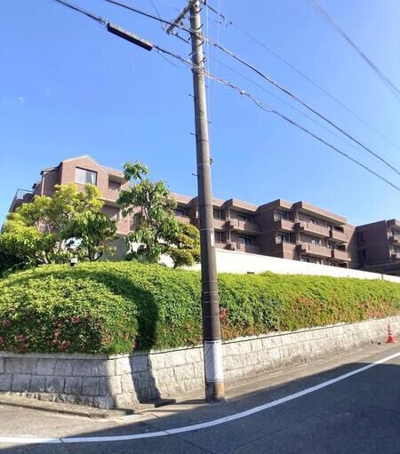 【野村向山ヒルズ】外観２