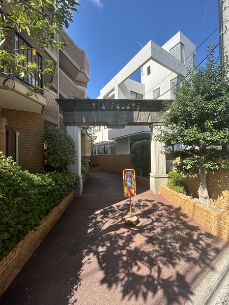 【ダイアパレス東雲本町】エントラスト