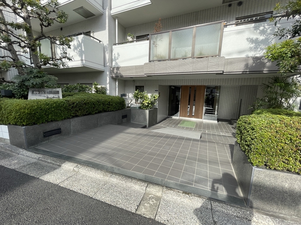 コンドミニアム駒込動坂