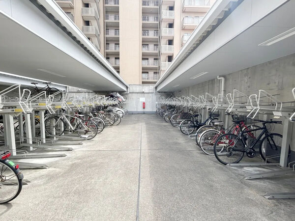 【シティコーポ自由ヶ丘】共用部分(駐輪場) 【シティコーポ自由ヶ丘】共用部分(駐輪場)