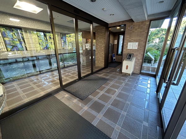 【チサンマンション八木山香澄町】エントランス