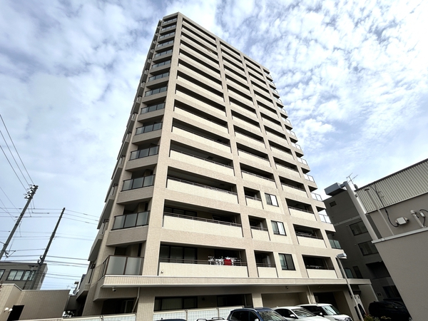 カルム山鼻南20条南高前 1枚目 カルム山鼻南20条南高前