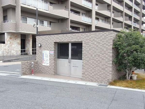【アルファステイツ幸町Ⅱ】ゴミステーション