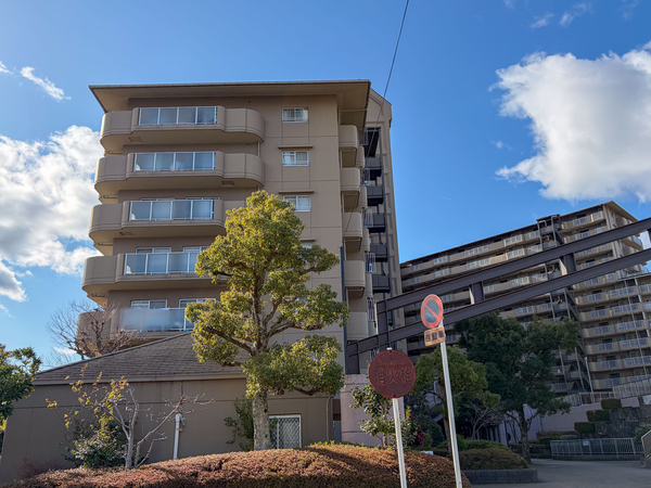 【エンゼルハイムリバーサイド高槻A棟】外観