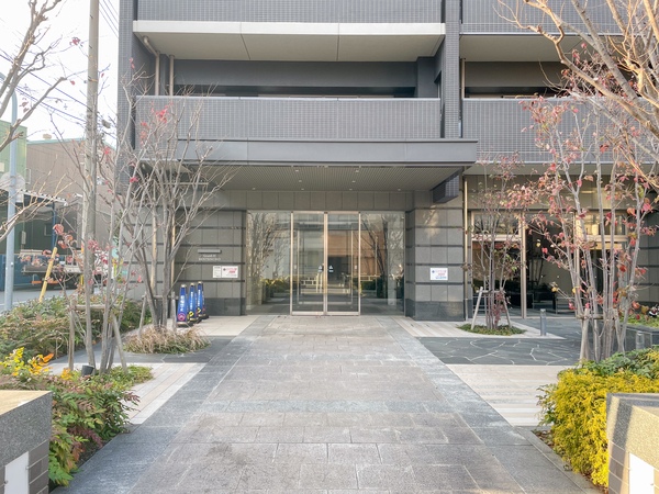 【グランアッシュ弁天町】エントランス 【グランアッシュ弁天町】エントランス