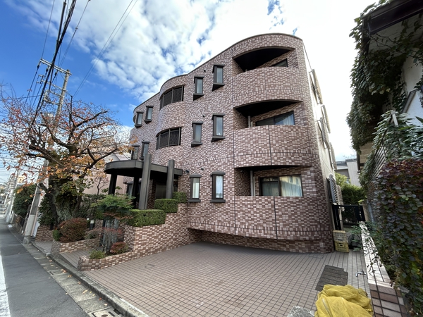 【パレ・ソワサン】外観写真