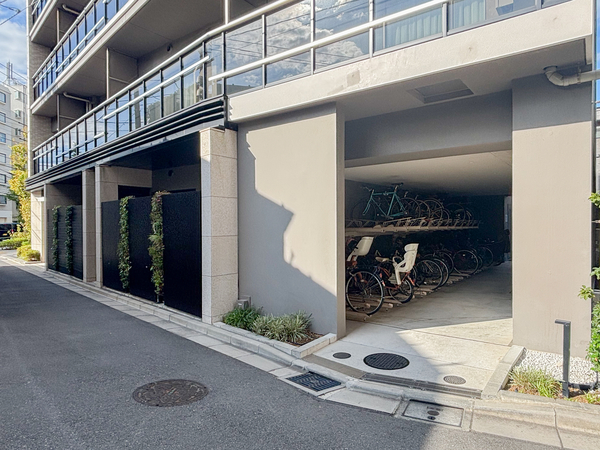 【ライオンズ東向島ミレス】外観