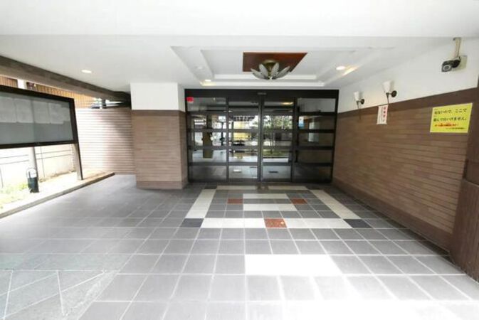 【ユーハウス第2徳川】エントランス3 【ユーハウス第2徳川】エントランス3