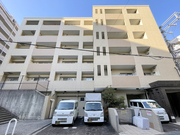 【ウォームスビル神戸元町JP】外観