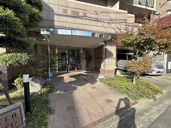 【室見二丁目パークマンション】エントランス