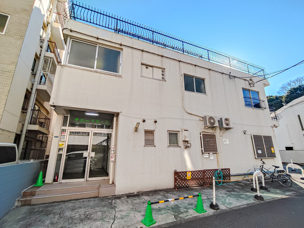 【サニー千駄ヶ谷】外観