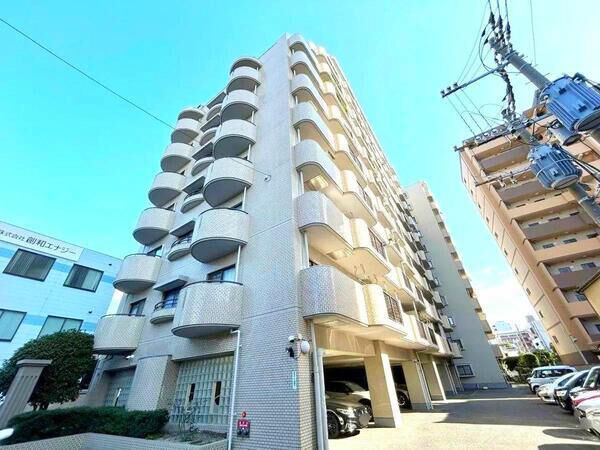 【アンピール竹下】外観1