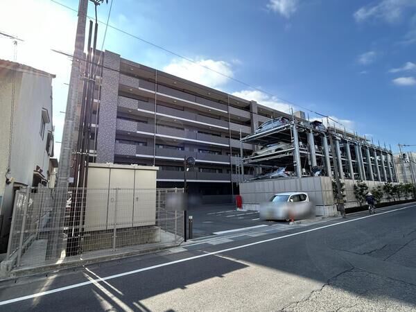 【アルファステイツ門田屋敷】＜建物外観・駐車場＞